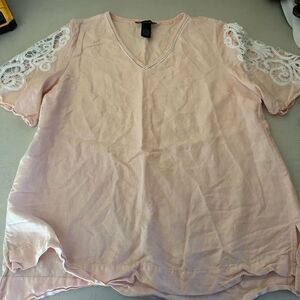 Grace Elements Women's Pink Lace Sleeve Top